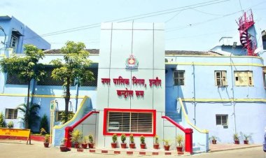 राजस्व विभाग द्वारा बकायादारो के विरूद्ध जप्ती/कुर्की अभियान के अंतर्गत गार्डन, धर्मशाला सहित 23 दुकान सील