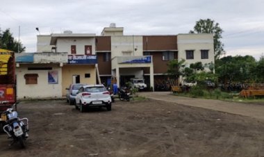 सरकारी जमीन पर पट्टे काटने वाले दो सरपंच गिरफ्तार