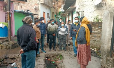 निगमायुक्त ने जोनल अधिकारी और ड्रेनेज सुपरवाइजर को किया सस्पेंड