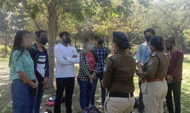 रीजनल पार्क में प्रेमालाप करते हुए मिले नाबालिग जोड़े