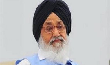 पंजाब के पूर्व सीएम प्रकाश सिंह बादल का हुआ देहांत