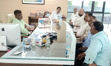 घोषणा हुई लैंड पुलिंग कानून ख़तम करने की, खत्म की सिर्फ योजना