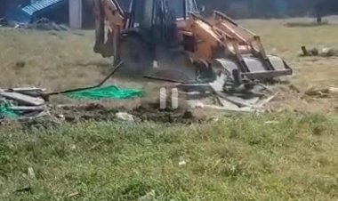 भूमाफिया का ज़मीन पर कोई विधिक अधिकार नहीं फिर भी बेचे जा रहा ज़मीन ,दबंगई से कर रहा कब्ज़ा,मौके पर बन रही विवादस्पद स्थिति