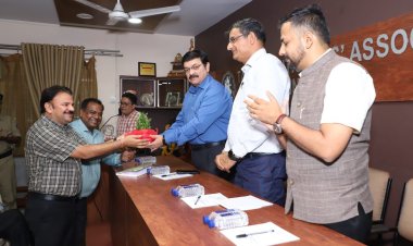 वर्चुअल वर्ल्ड में फिजिकल वर्ल्ड को 20 गुना खतरा :डॉं वरूण कपूर