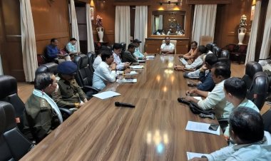 अमानक बीज, कीटनाशक और उर्वरक विक्रय करने वालों पर तत्काल कार्रवाई हो: कलेक्टर