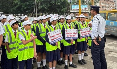 नौ महीने में 54 हजार से अधिक दो पहिया चालकों के बने बिना हेलमेट चालान