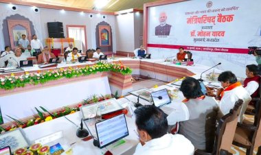 UCC पर कैबिनेट की मुहर... अब सबसे बड़ी बहस राजनीति में नहीं, परिवारों में होगी